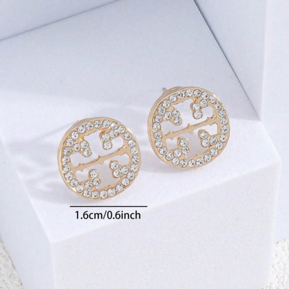 Luxury Gold Earrings – Designer Glam with Rhinestone Sparkle - Picture 5 of 5